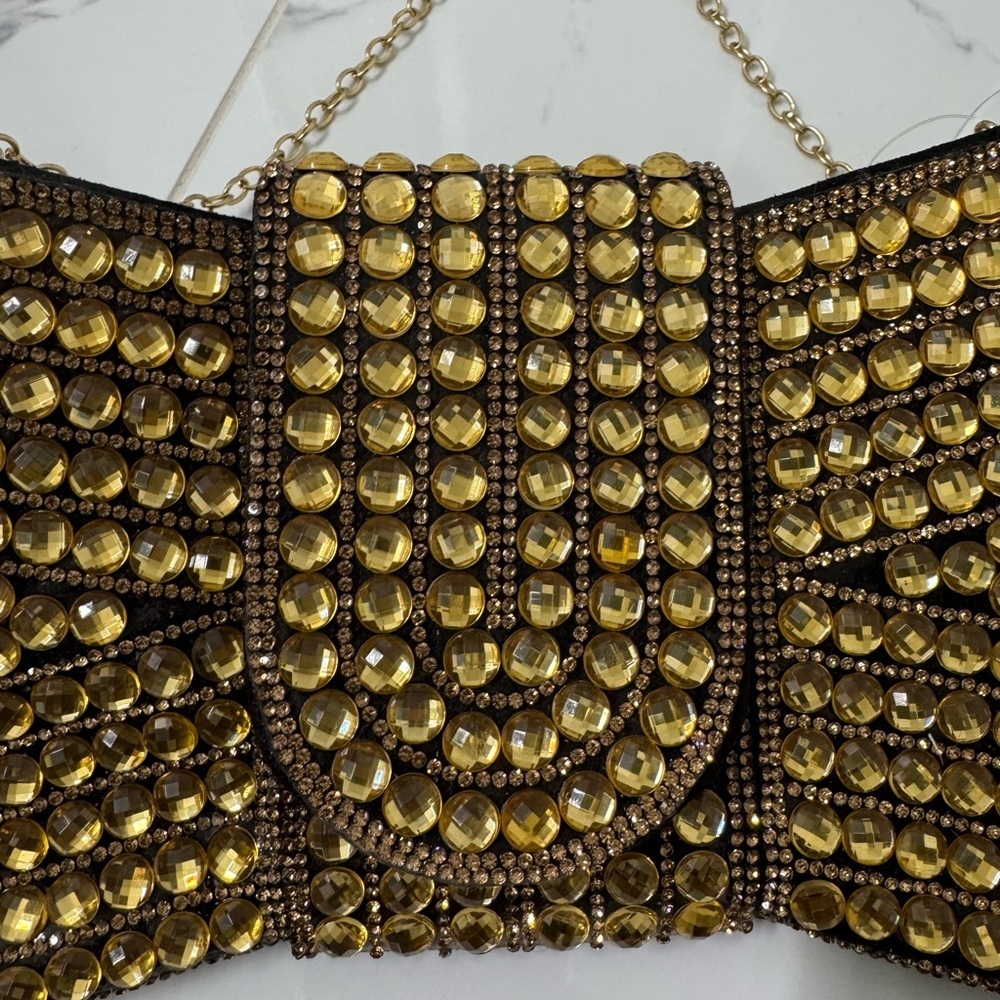 Rhinestone Bowtie Iconic Clutch Bag! - Picture 3 of 5